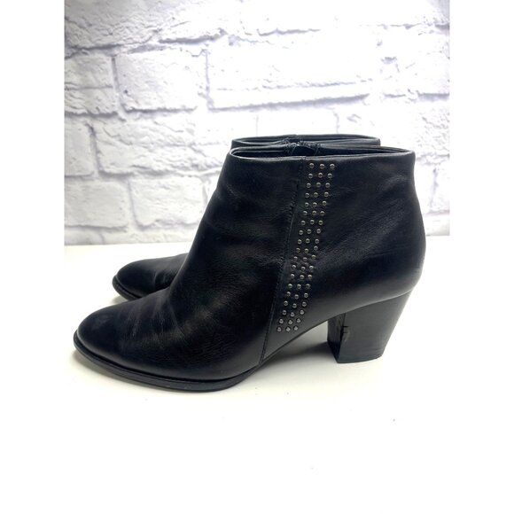 Vionic Georgia Orthaheel Studded Black Leather Ankle Boots Size 9 Booties - Picture 5 of 13